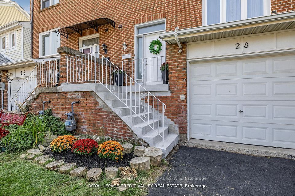 28 Kincaid