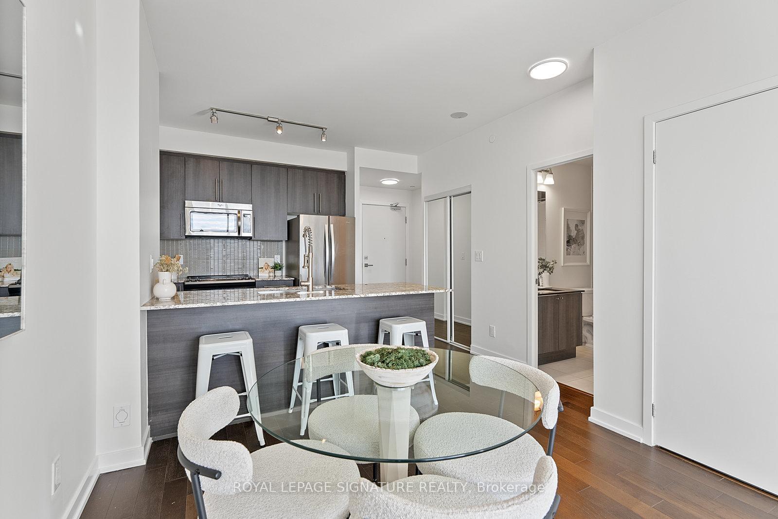 1 Bedroom Condo at 510 Curran, Mississauga For sale