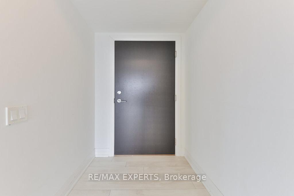 2 Bedrooms Condo at 1461 Lawrence, Toronto For sale