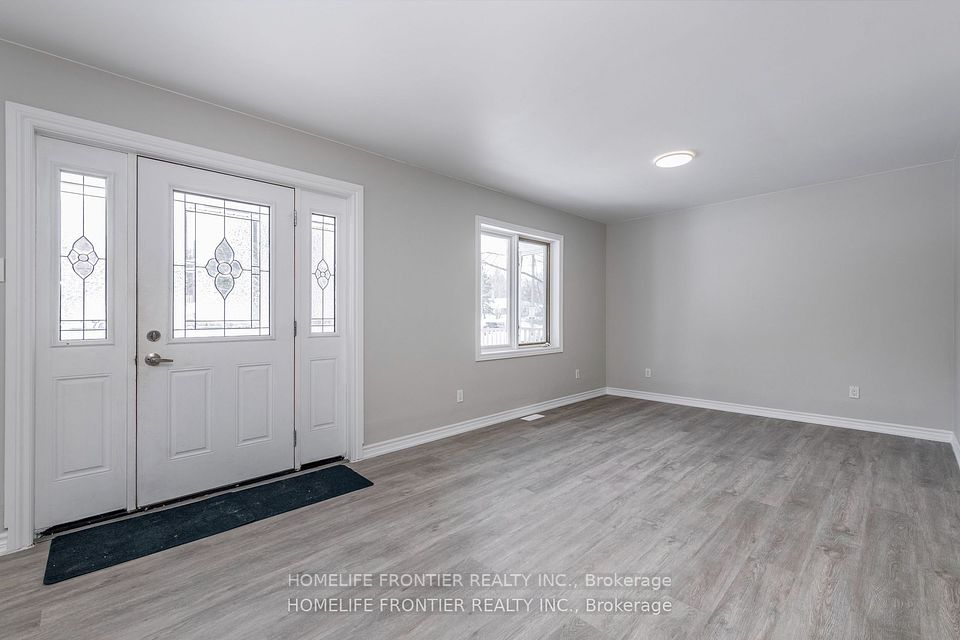 108 Ardagh Road, Barrie, ON L4N 9B7