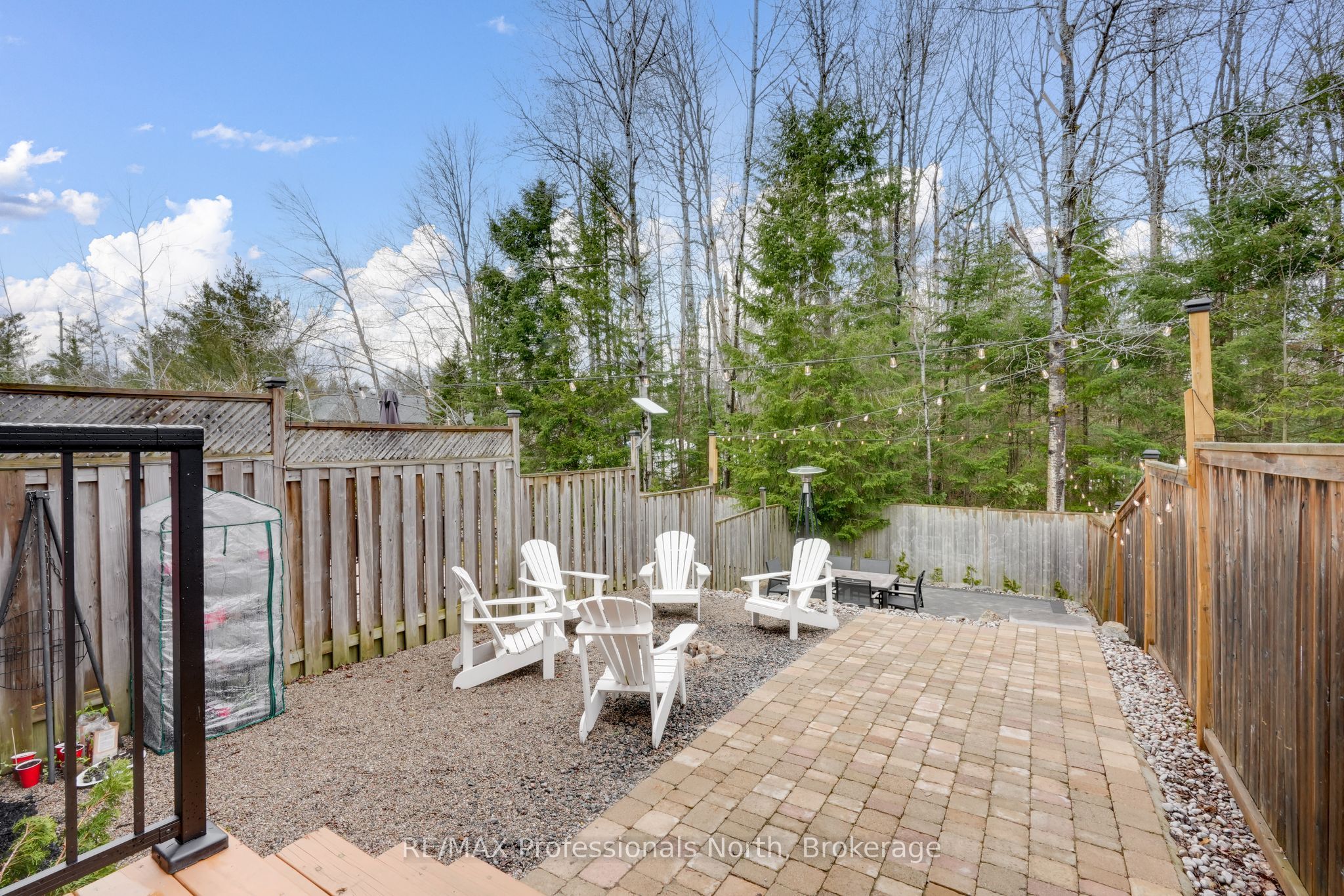 22 LITTLE RYANS Way, Bracebridge, ON P1L 0C3