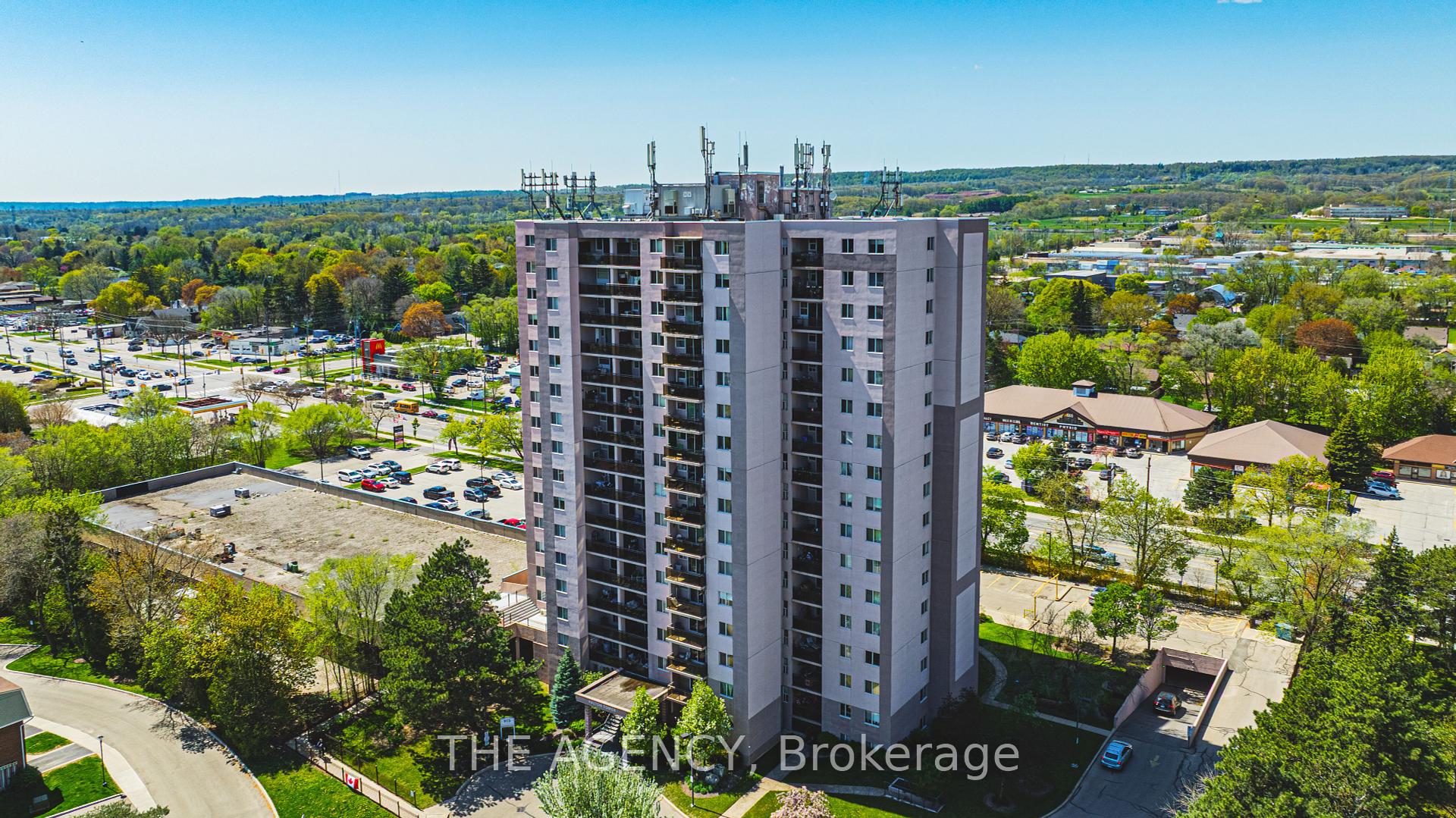 1 Bedroom Condo at 975 Warwick, Burlington For sale