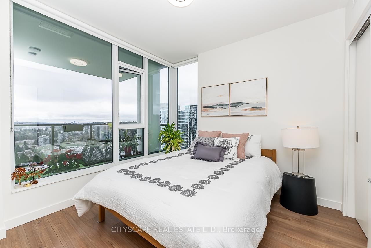 585 Austin Avenue, #1907
