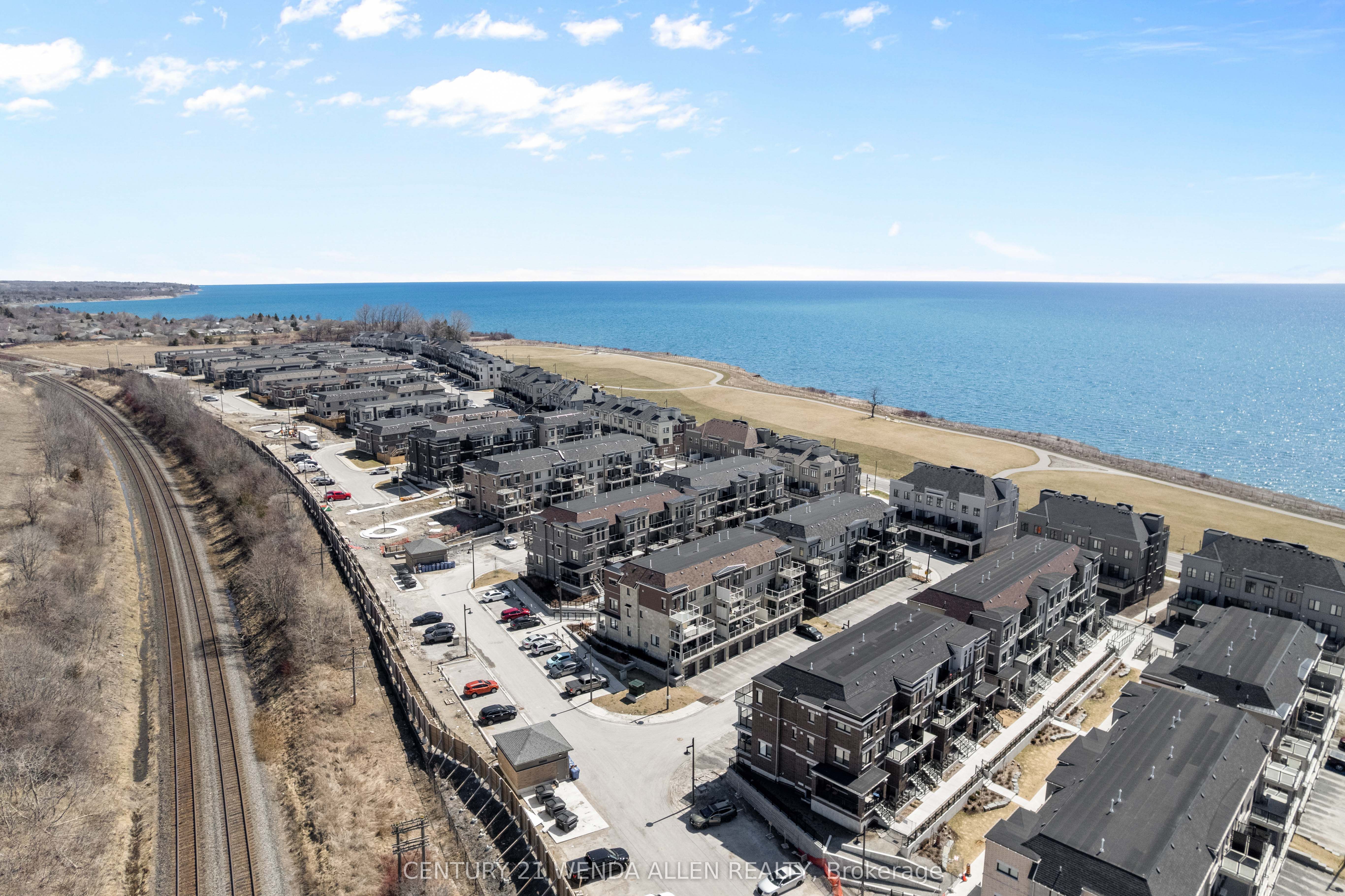 38D Lookout Drive, Clarington, ON L1C 7G2