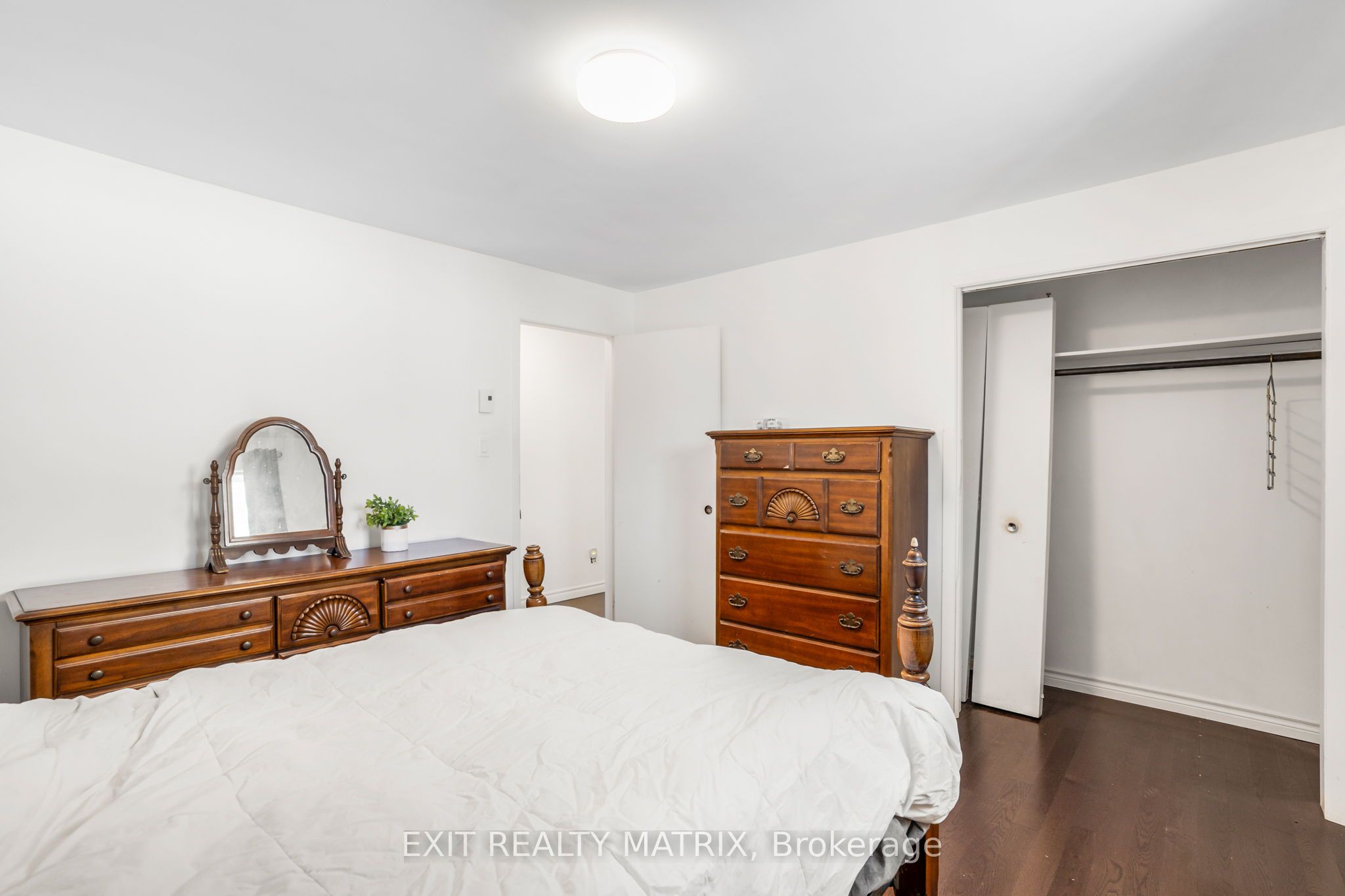 978 King Street, Champlain, ON K0B 1K0