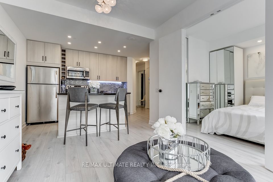 85 Bloor
