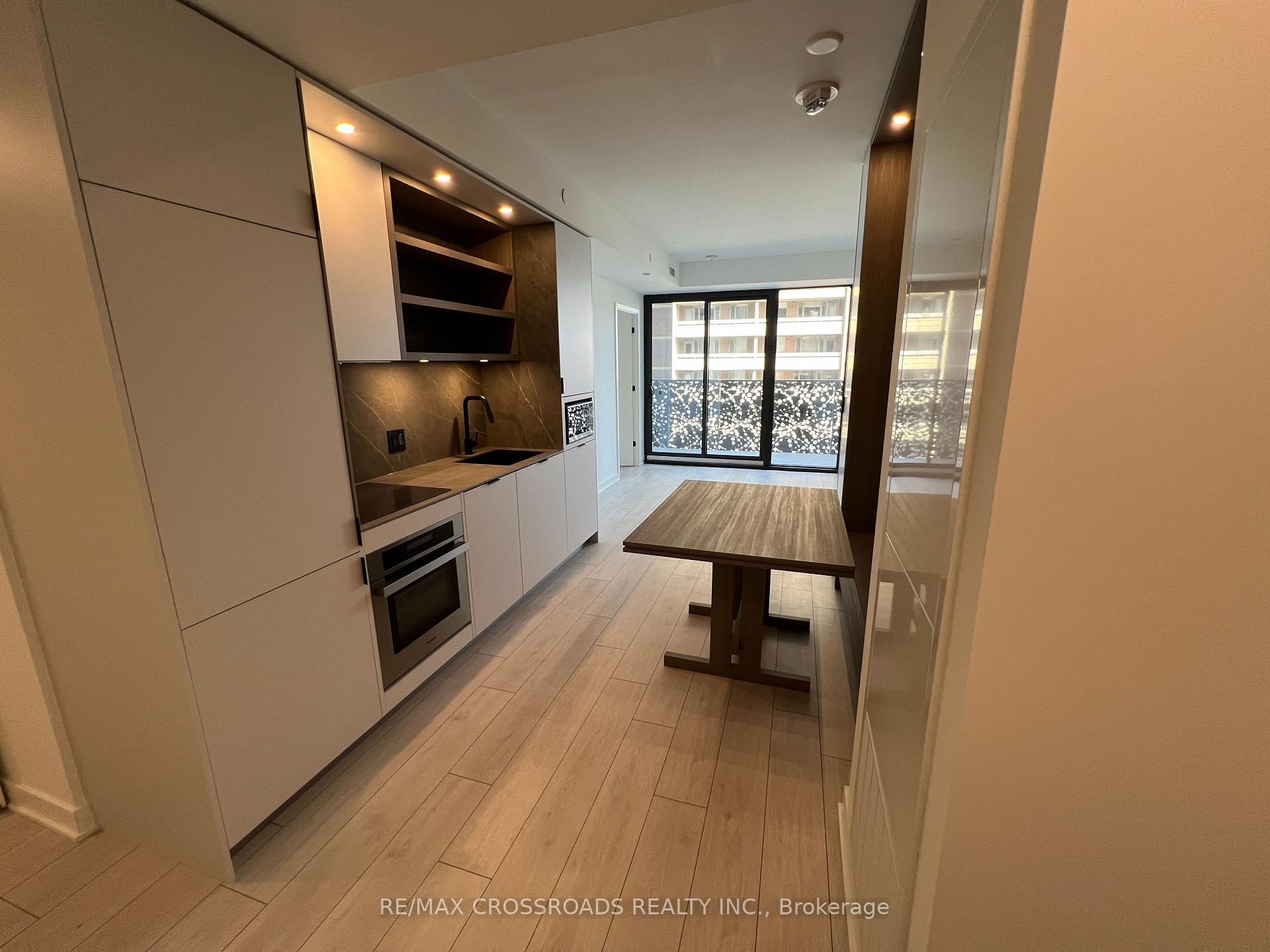 1 Bedroom Condo at 55 Charles,  Toronto For sale