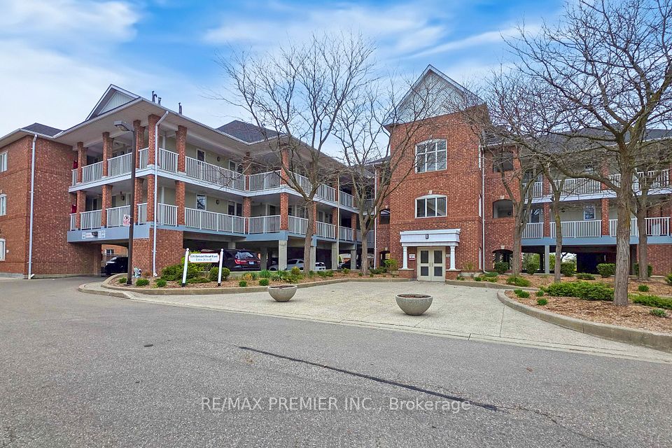 #34 - 119 Bristol Road, Mississauga, ON L4Z 3P6