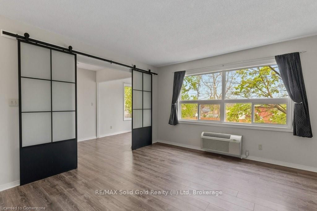 30 Hugo Crescent, #201