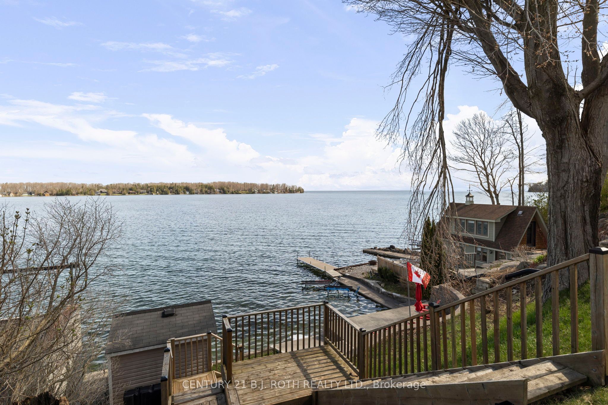 2679 Lakeshore Road E