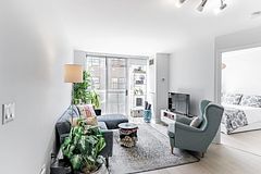311 Richmond Street E 609