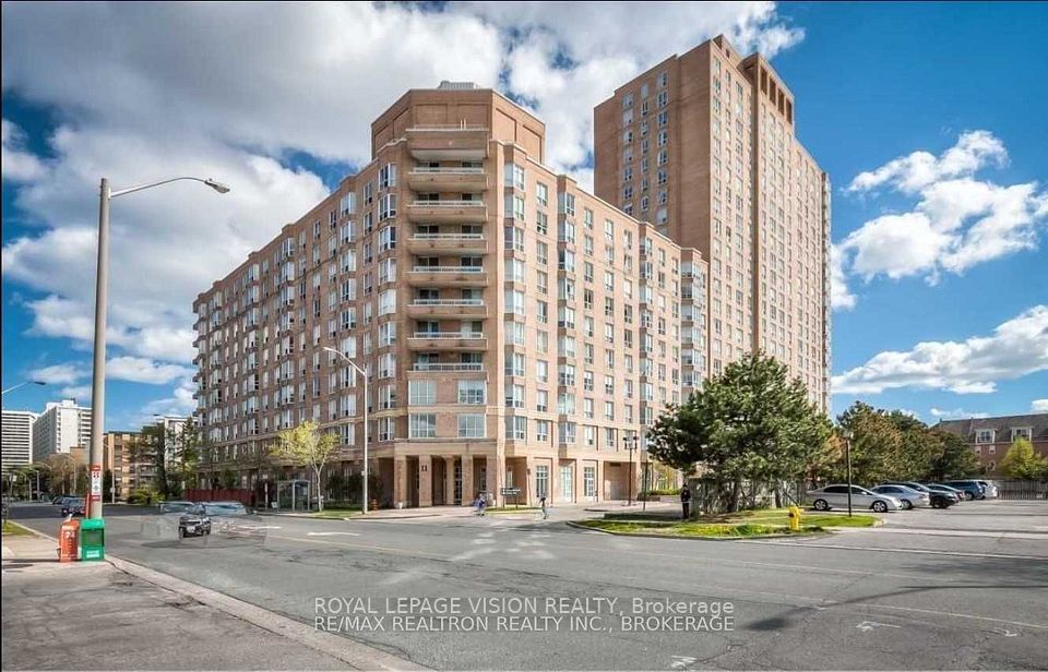11 Thorncliffe Park