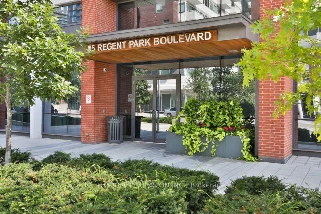 2 Bedrooms Condo at 55 Regent Park, Toronto For sale
