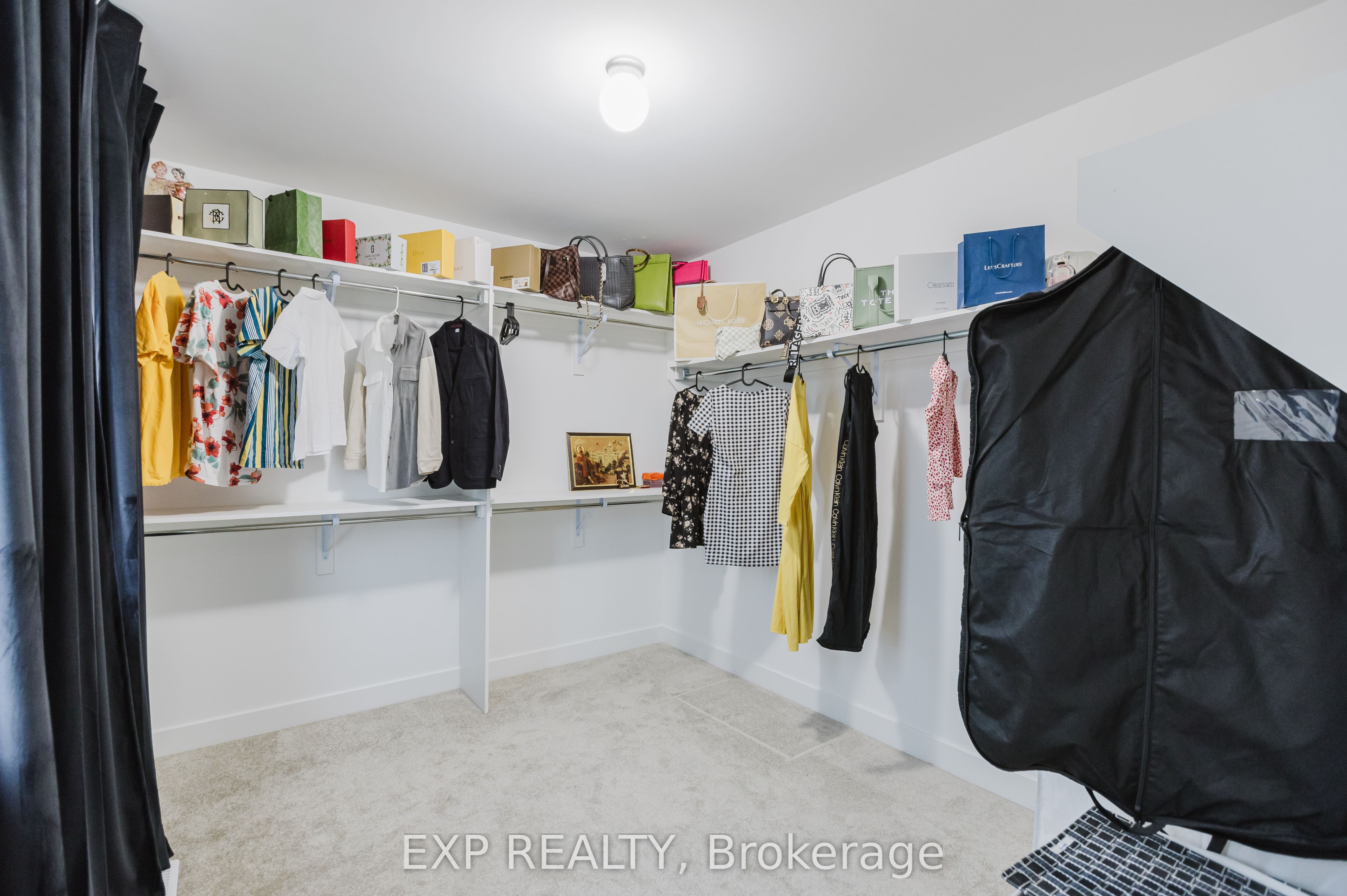 Listing picture