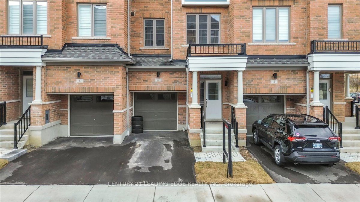 4 Nautical Way, Whitby, ON L1N 0N2
