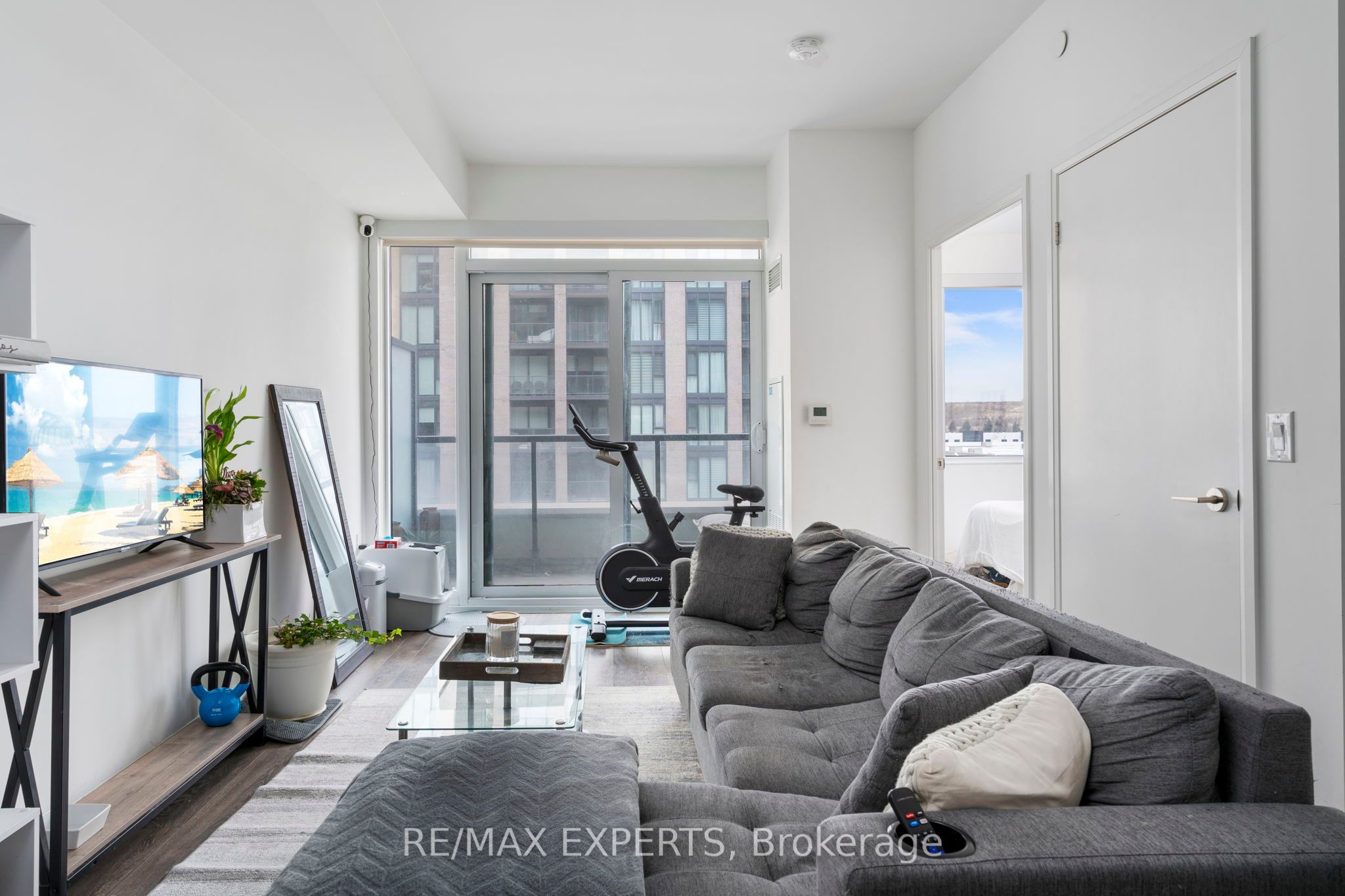 99 Eagle Rock Way, #503