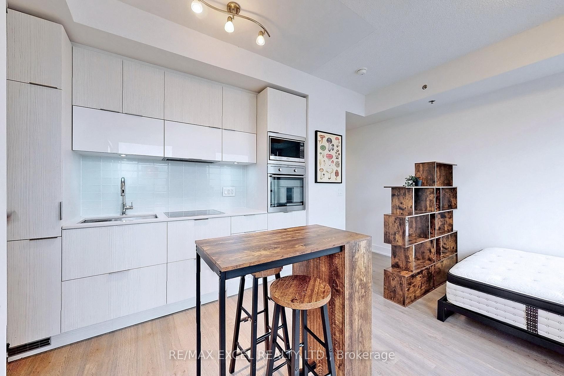 Condo at 318 Richmond, Toronto For sale