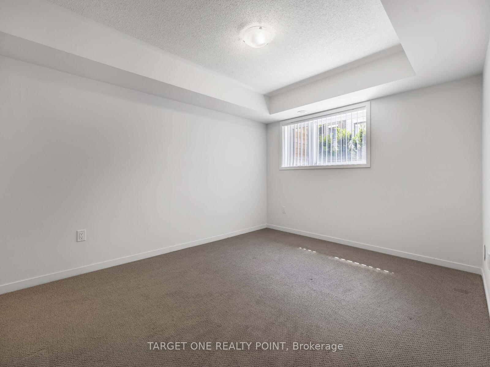 2 Bedrooms Condo at 225 Birmingham, Toronto For sale