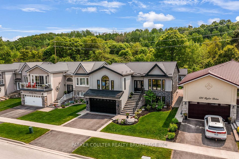 590 Taylor