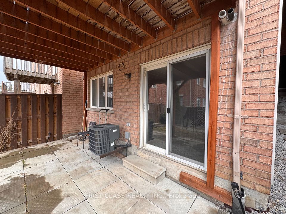 8 Townwood