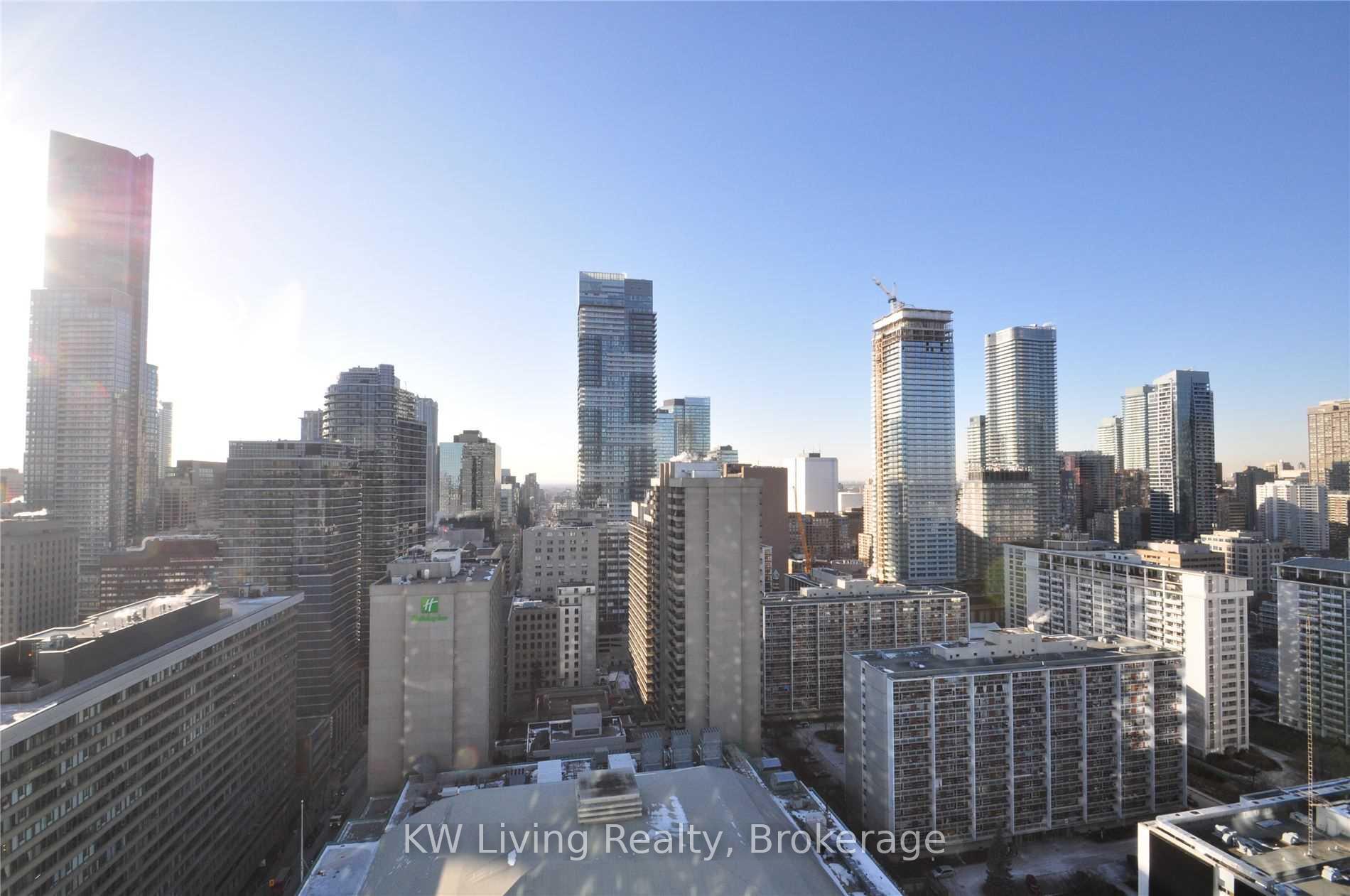 2 Bedrooms Condo at 403 Church, Toronto For sale