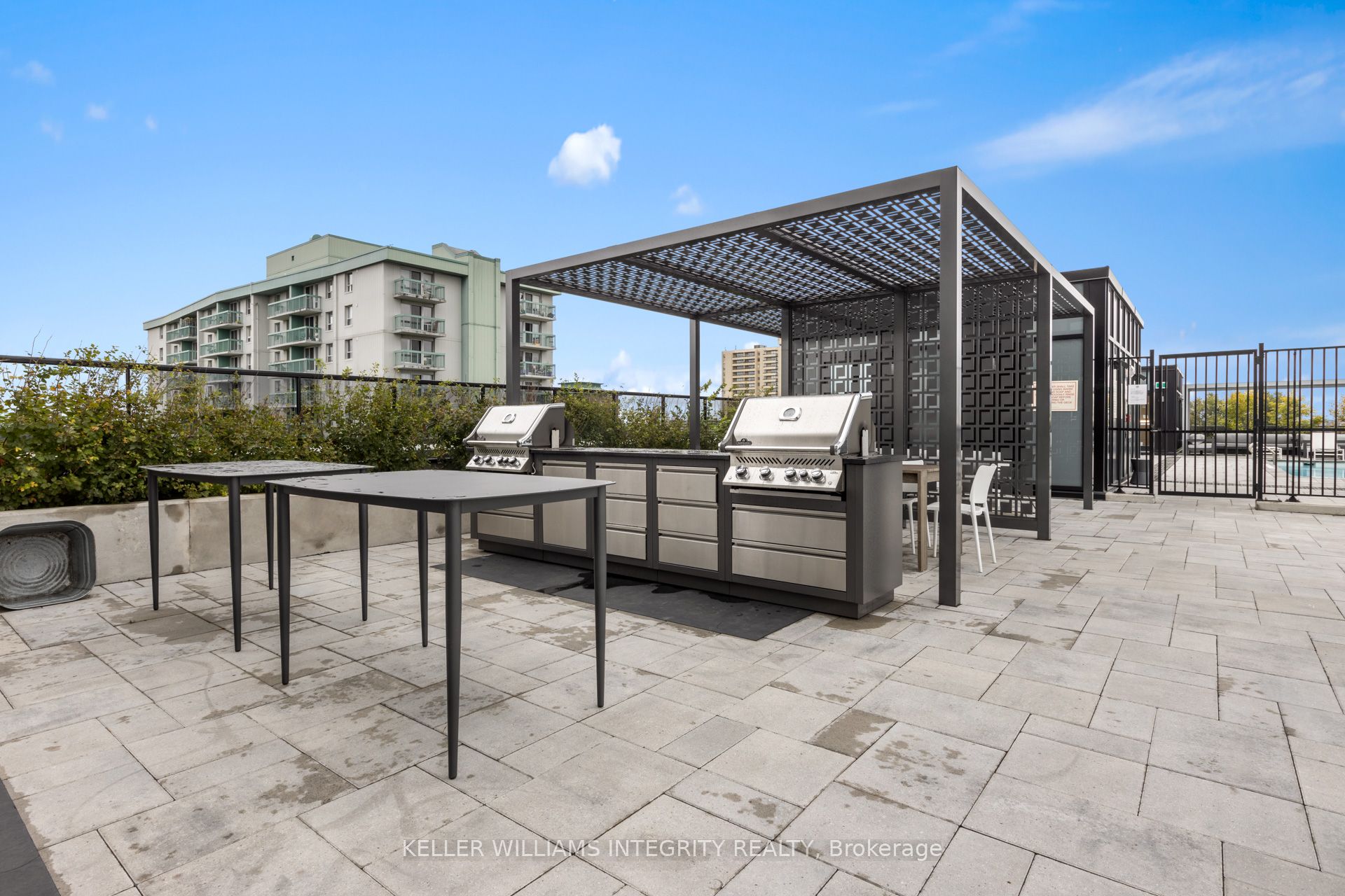 560 Rideau Street, #511