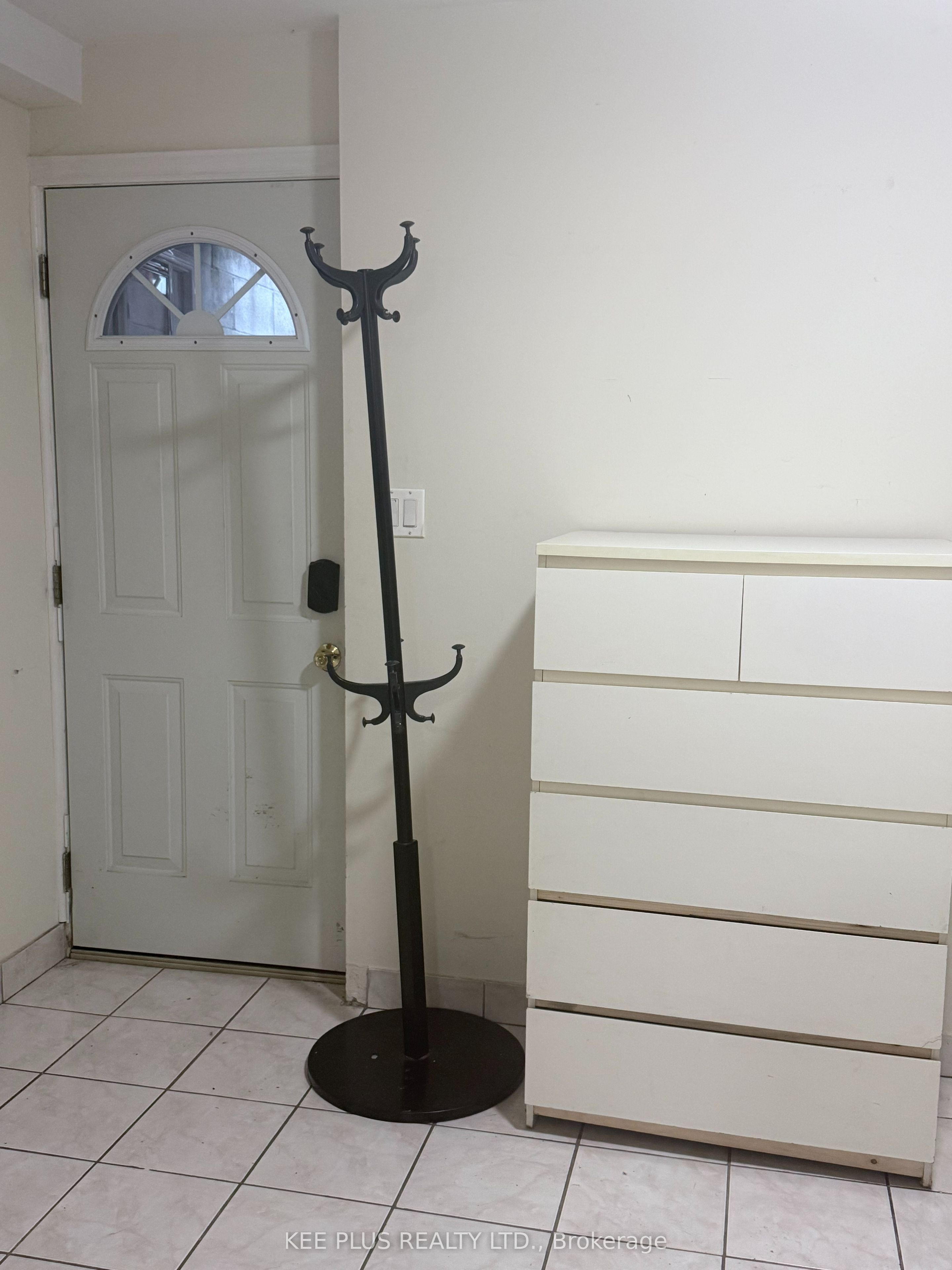 139 Jones Avenue, #basement