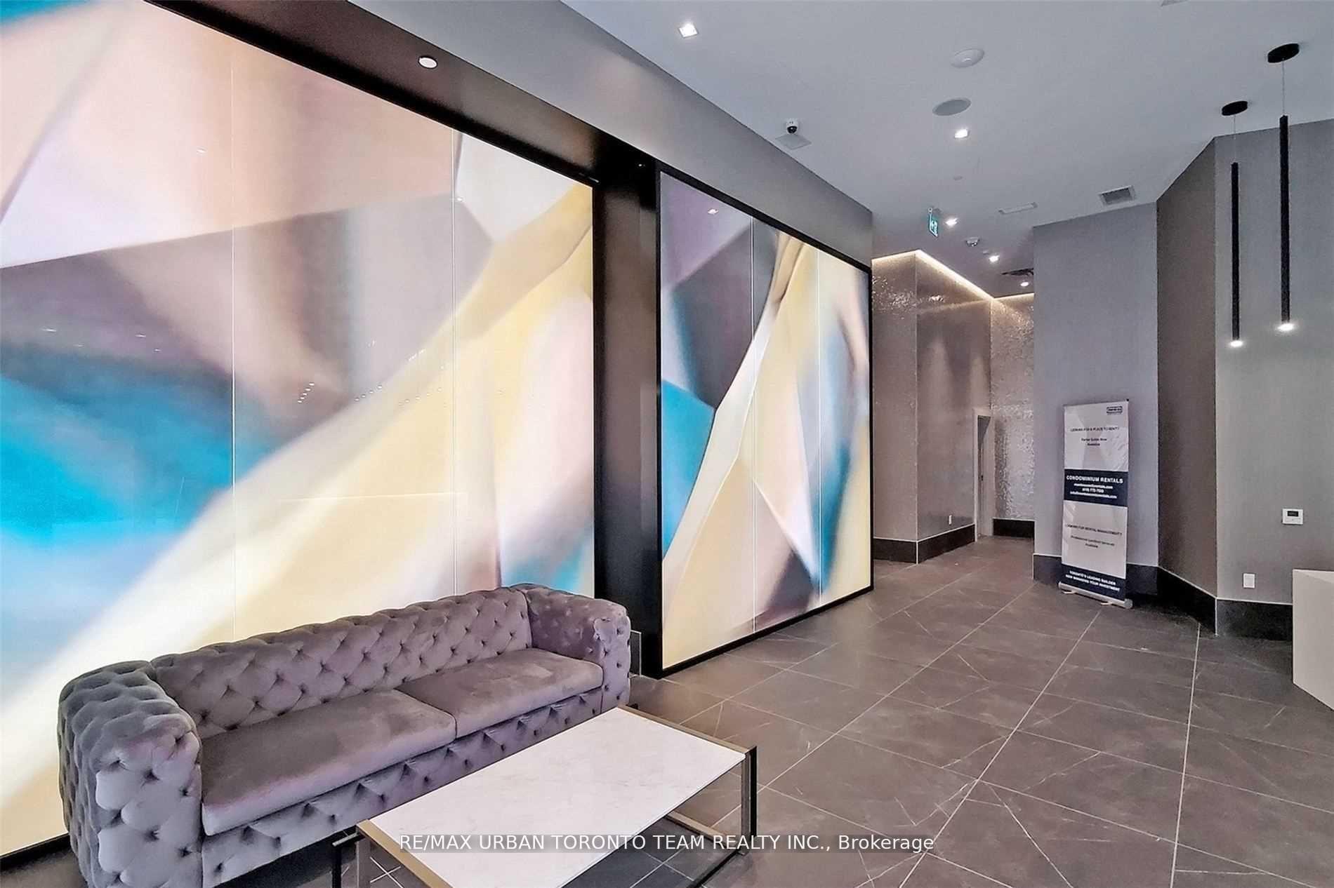 2 Bedrooms Condo at 219 Dundas,  Toronto For sale