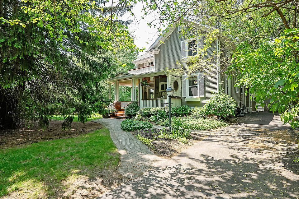 301 Palmer