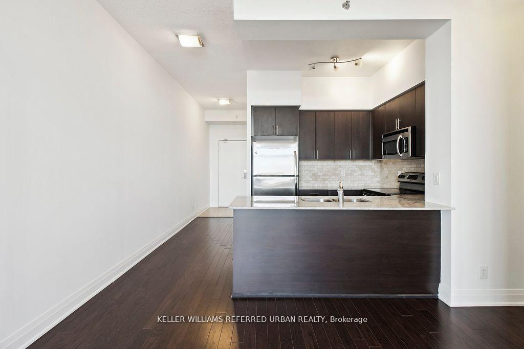 1 Bedroom Condo at 520 Steeles, Vaughan For sale