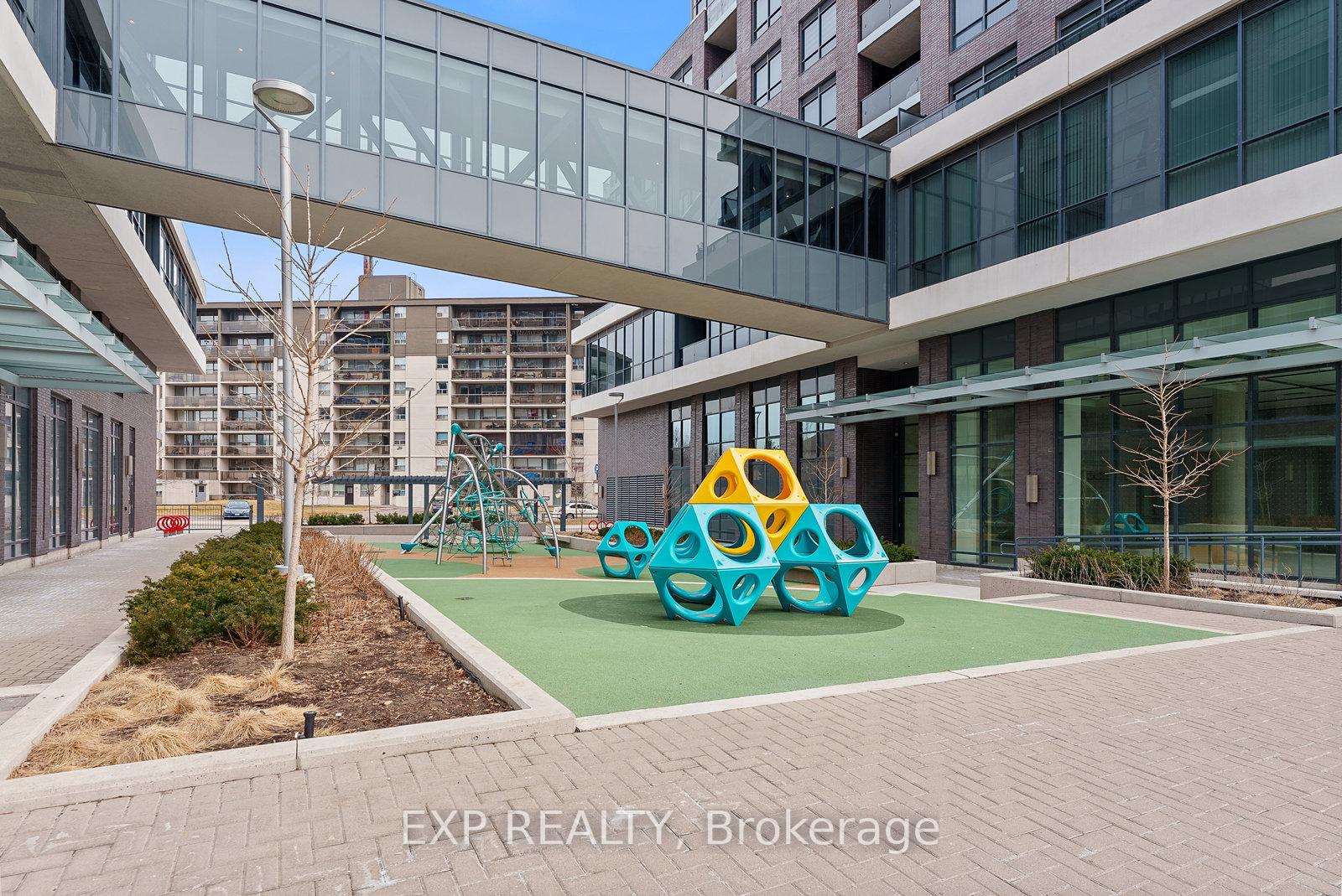 1 Bedroom Condo at 26 Gibbs, Toronto For sale