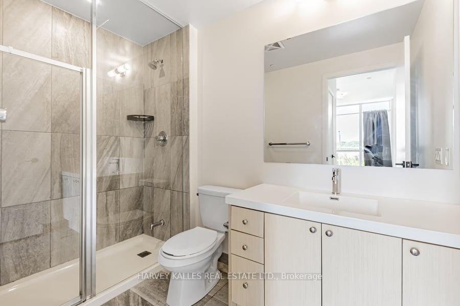 4 Bedrooms Condo at 60 George Butchart, Toronto For sale