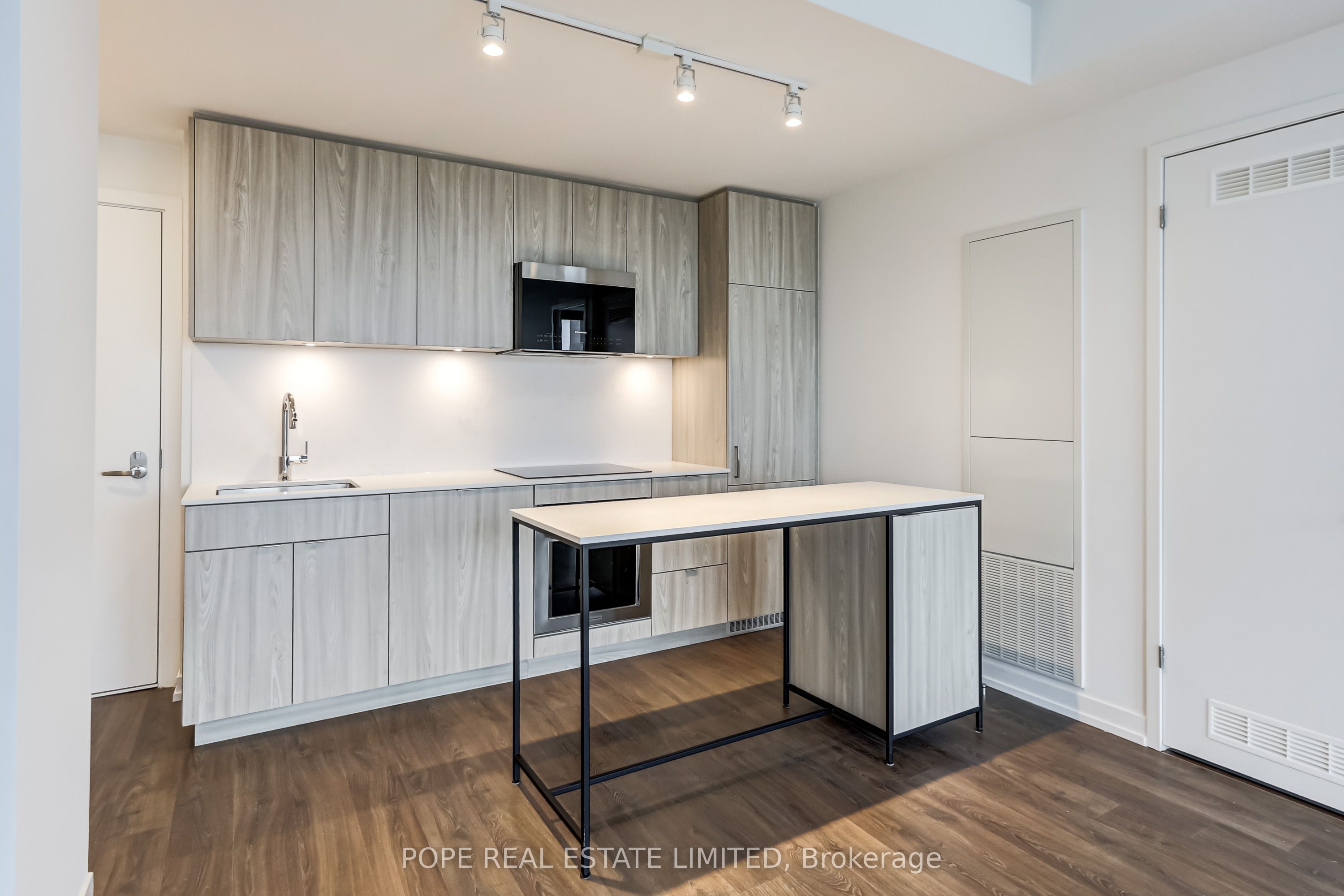 251 Masonry Way, #202