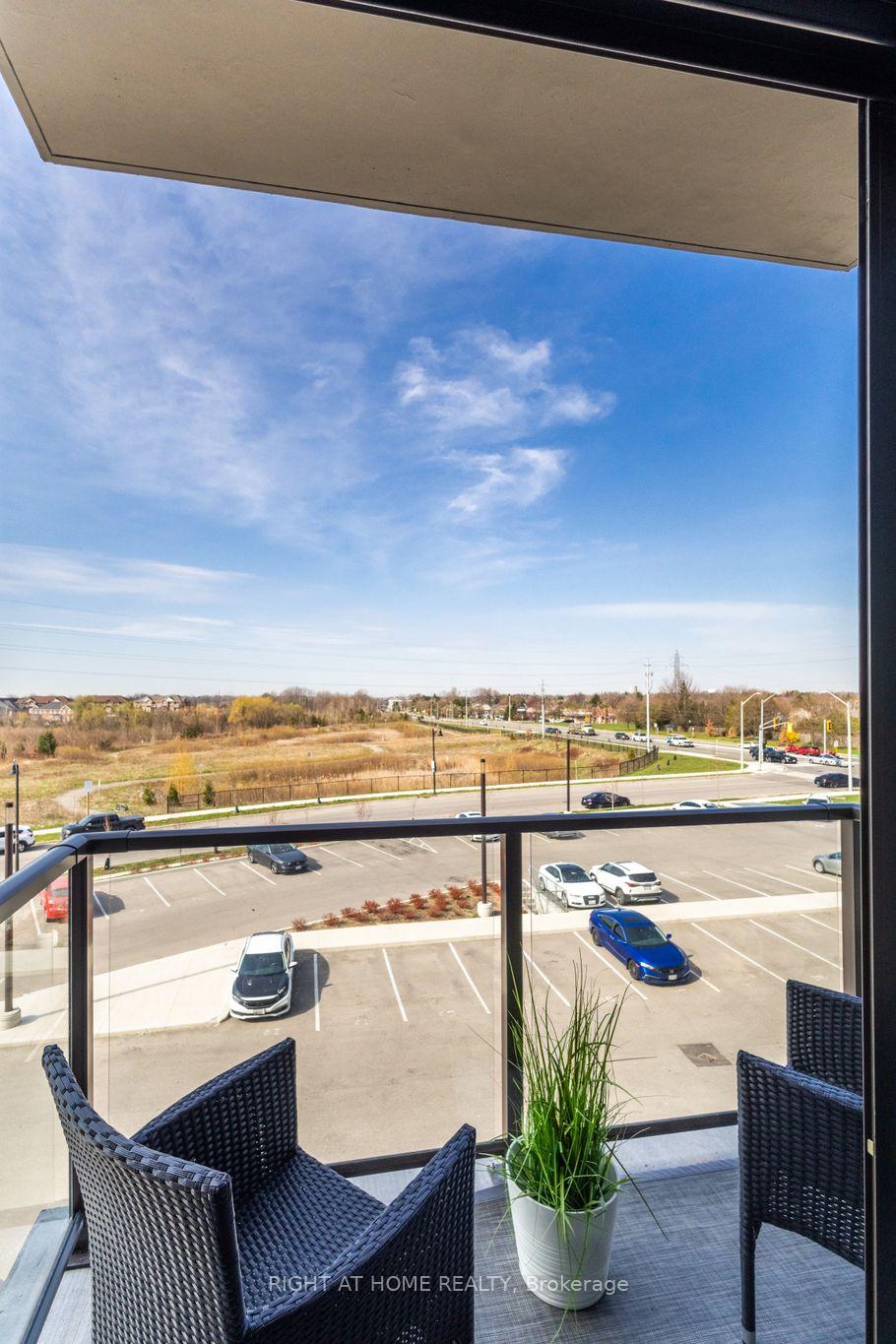 1 Bedroom Condo at 450 Dundas,  Hamilton For sale