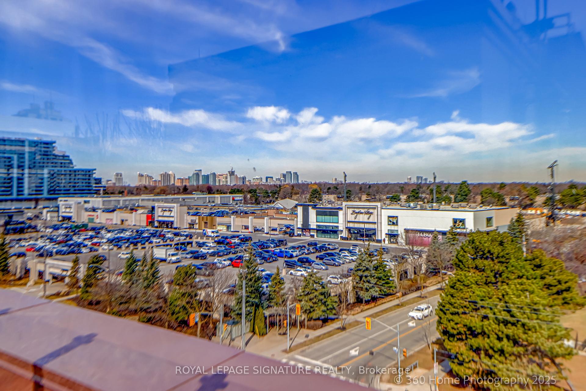 Condo at 27 Rean,  Toronto For sale