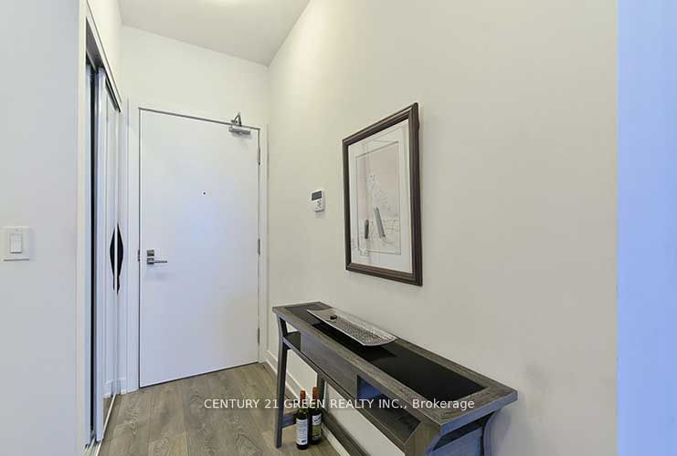 4655 Glen Erin Drive, #PH 4