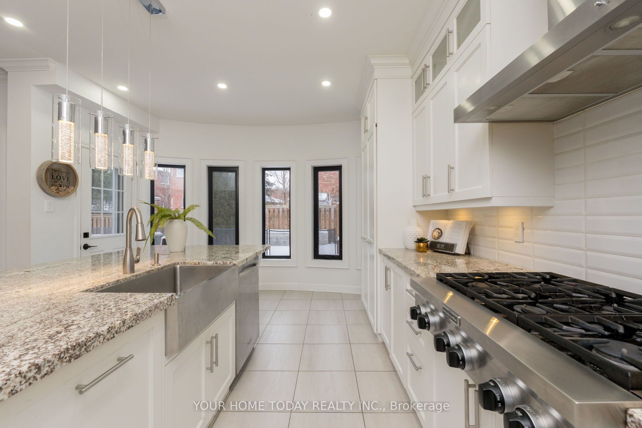 23 North Ridge Crescent