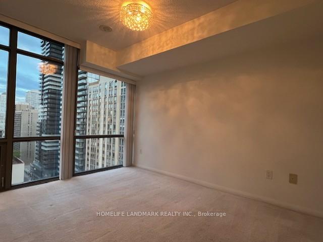 2 Bedrooms Co-op at 38 grenville, Toronto For sale