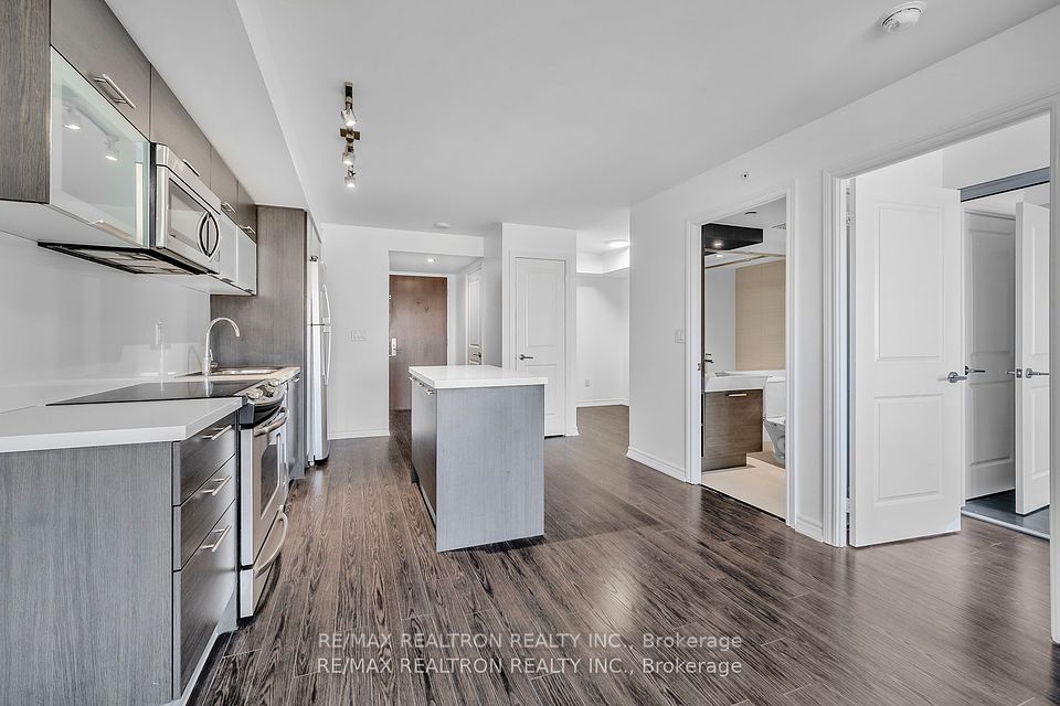 386 Yonge