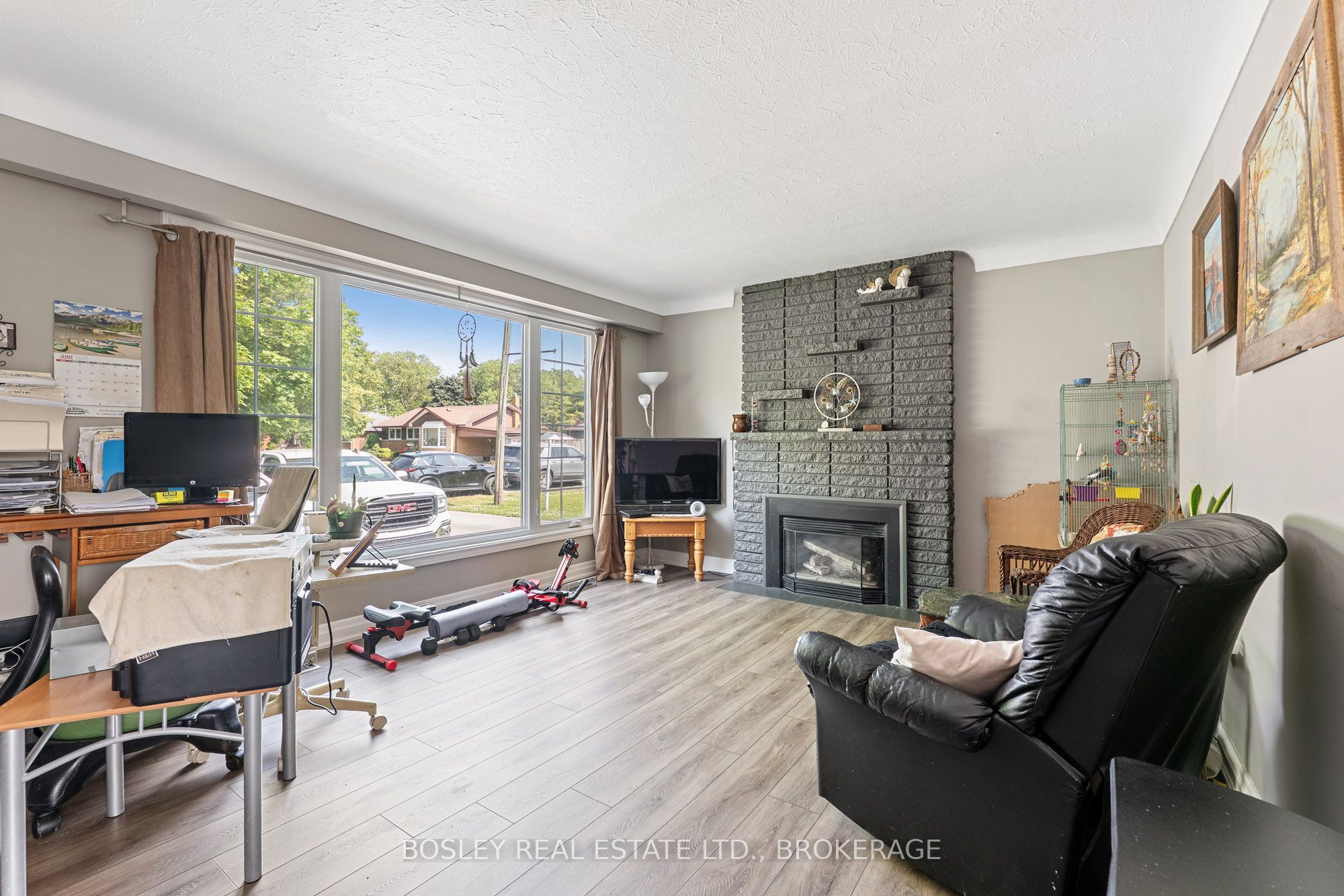 101 Rochelle Drive