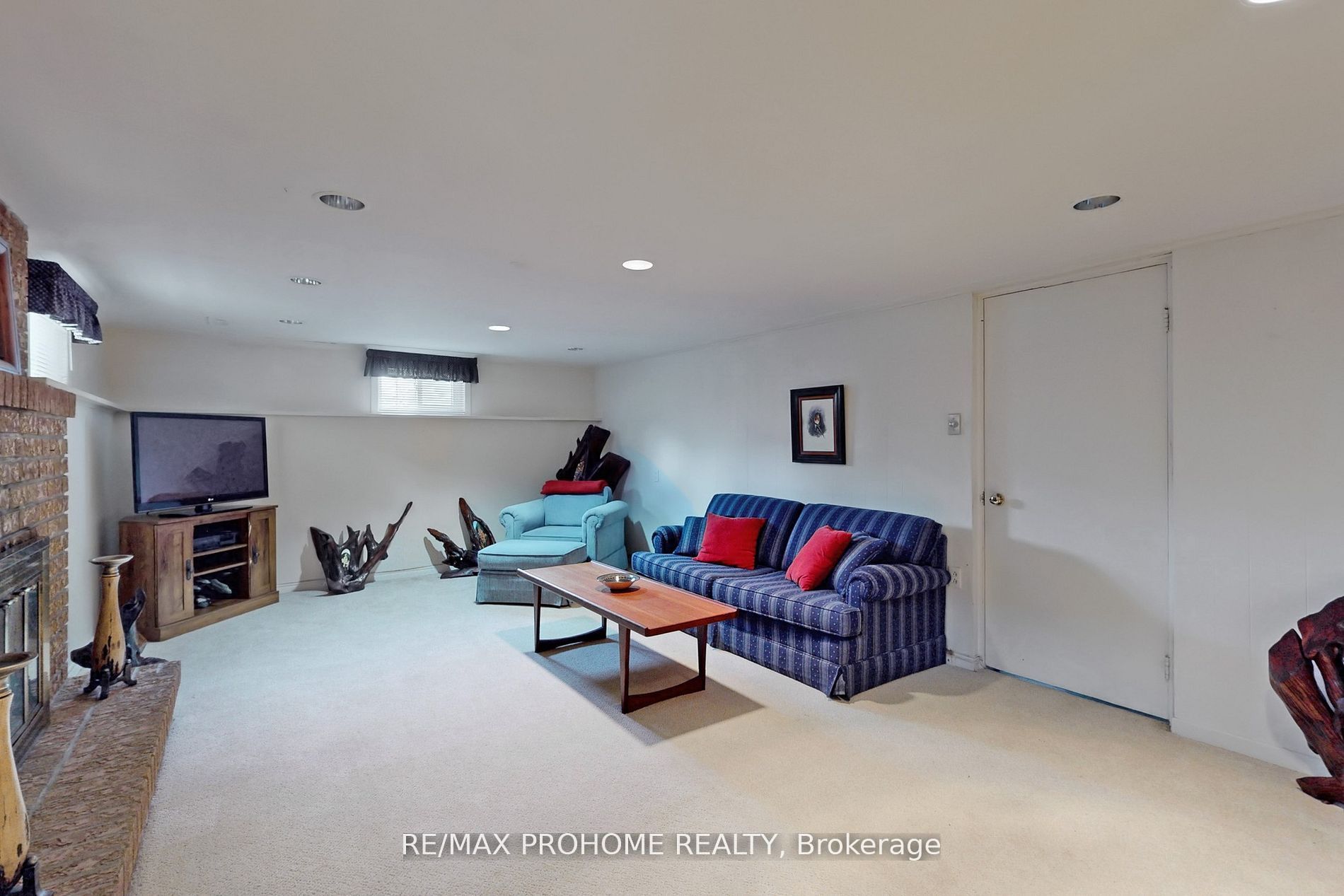 17 Oakworth Crescent
