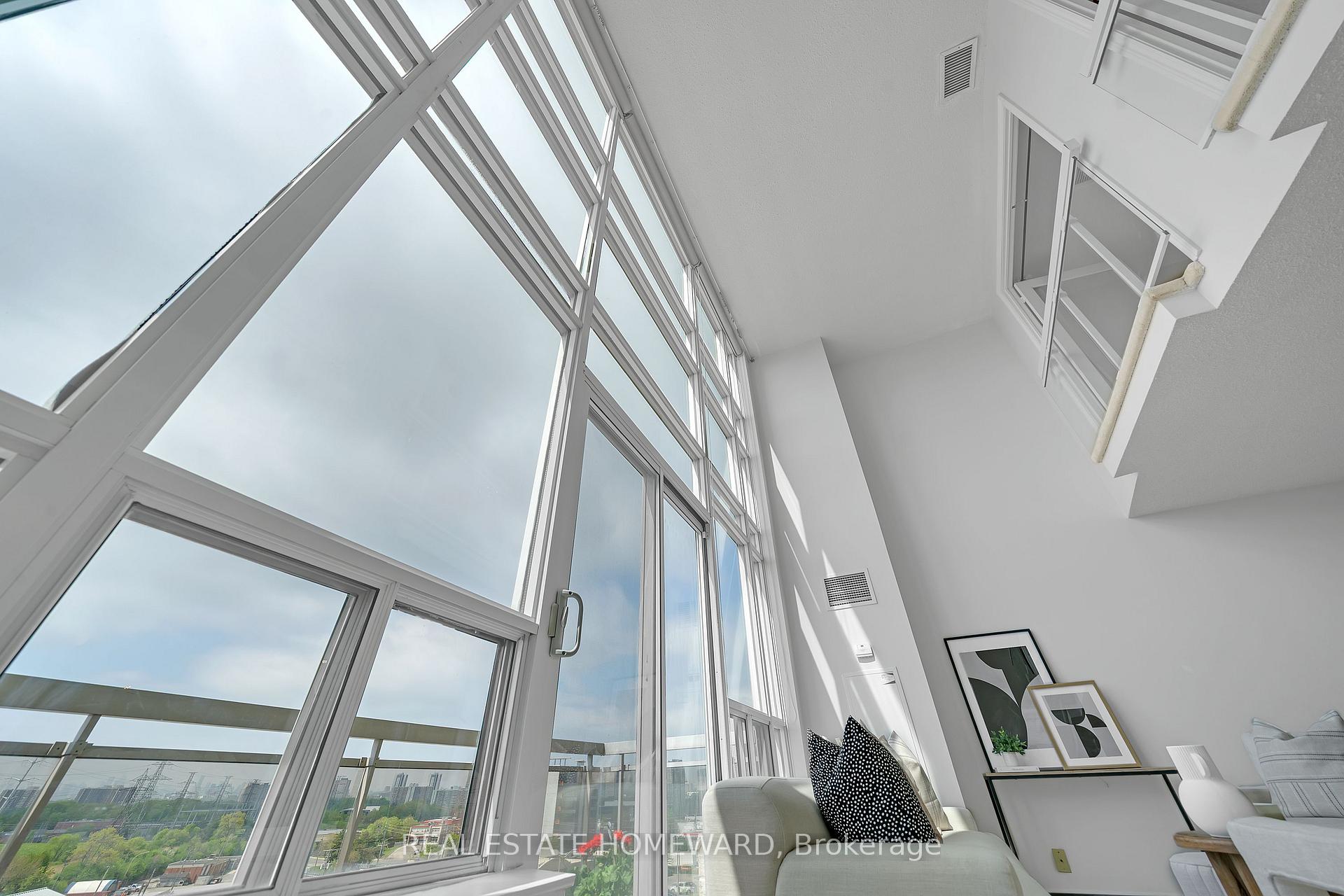 2 Bedrooms Condo at 1720 Eglinton, Toronto For sale
