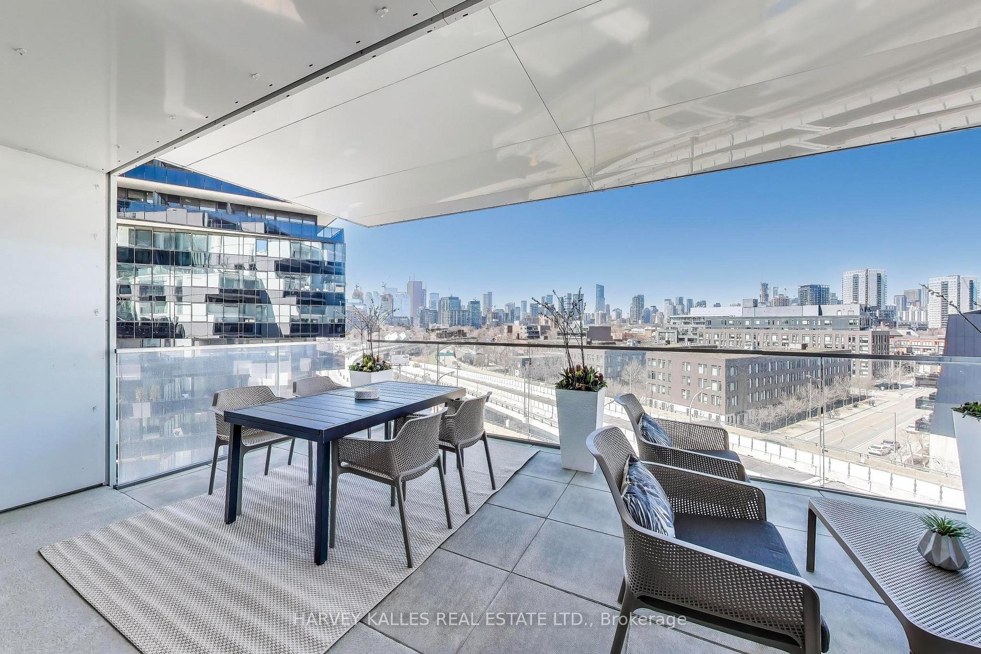 2 Bedrooms Condo at 170 Bayview,  Toronto For sale
