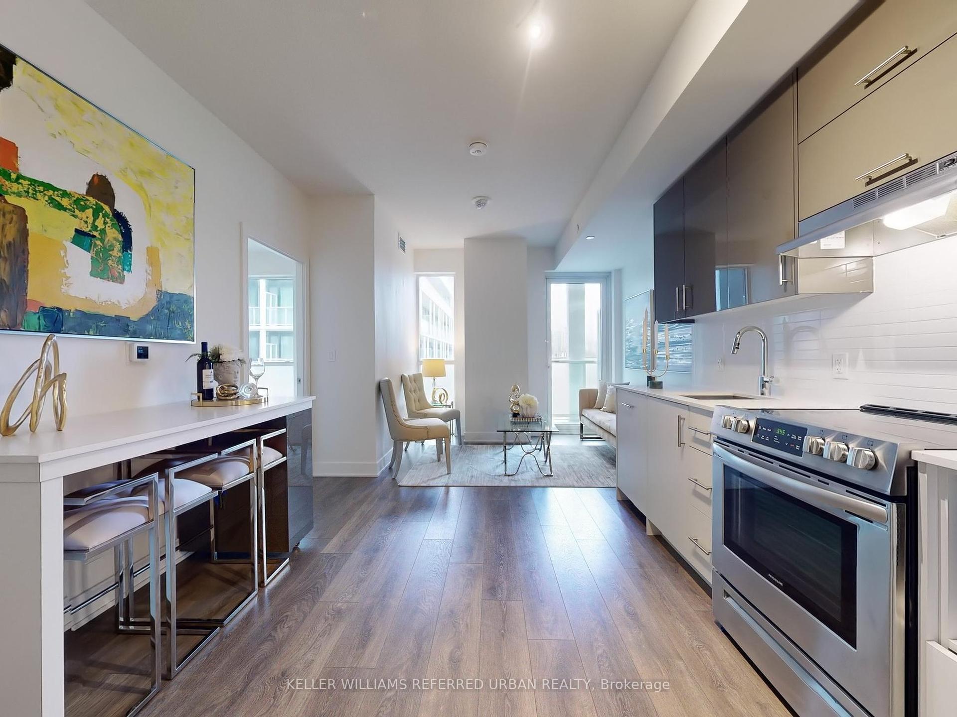 2 Bedrooms Condo at 188 Fairview Mall,  Toronto For sale