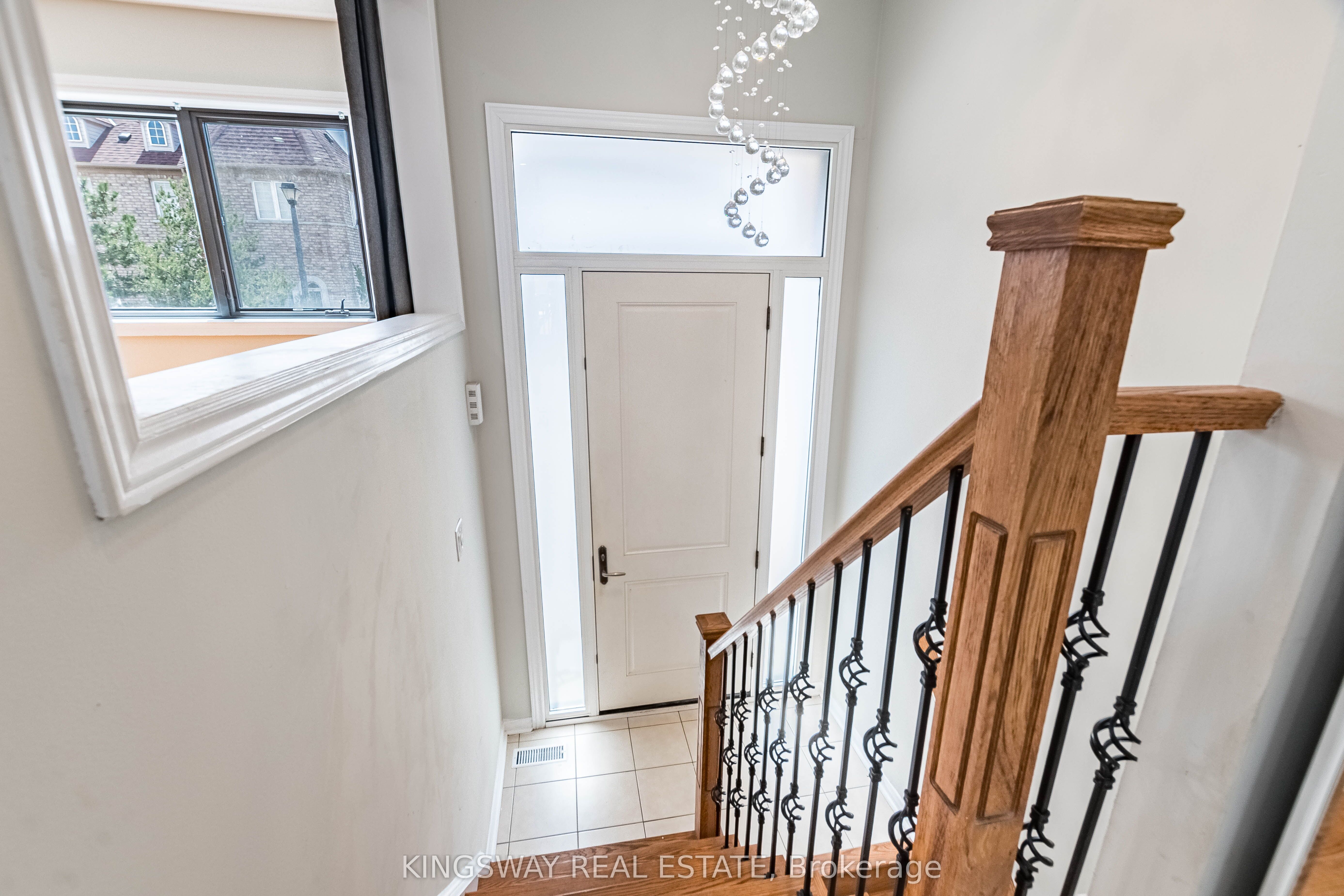 5821 Tiz Road, Mississauga Hurontario