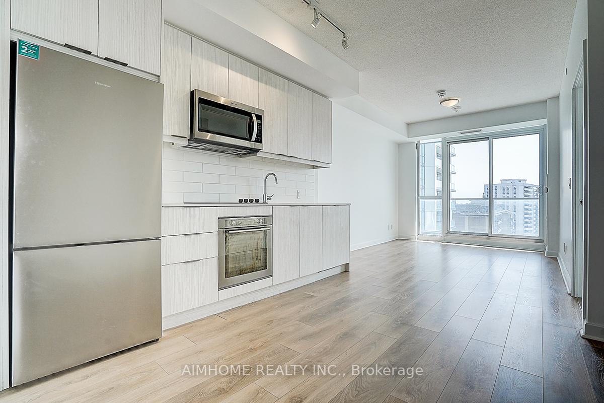 2 Bedrooms Condo at 38 Forest Manor,  Toronto For sale