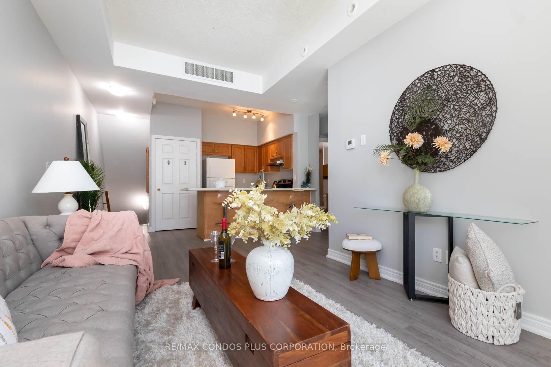 1 Bedroom Condo at 179 Bleecker, Toronto For sale