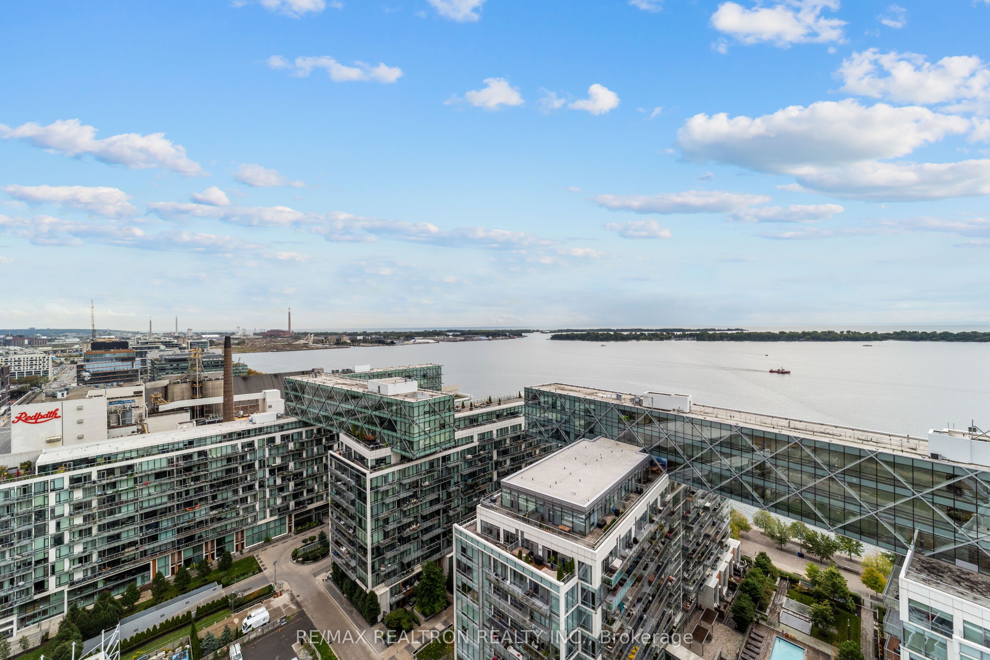 #2209 - 15 Queens Quay, Toronto, ON M5E 0C5