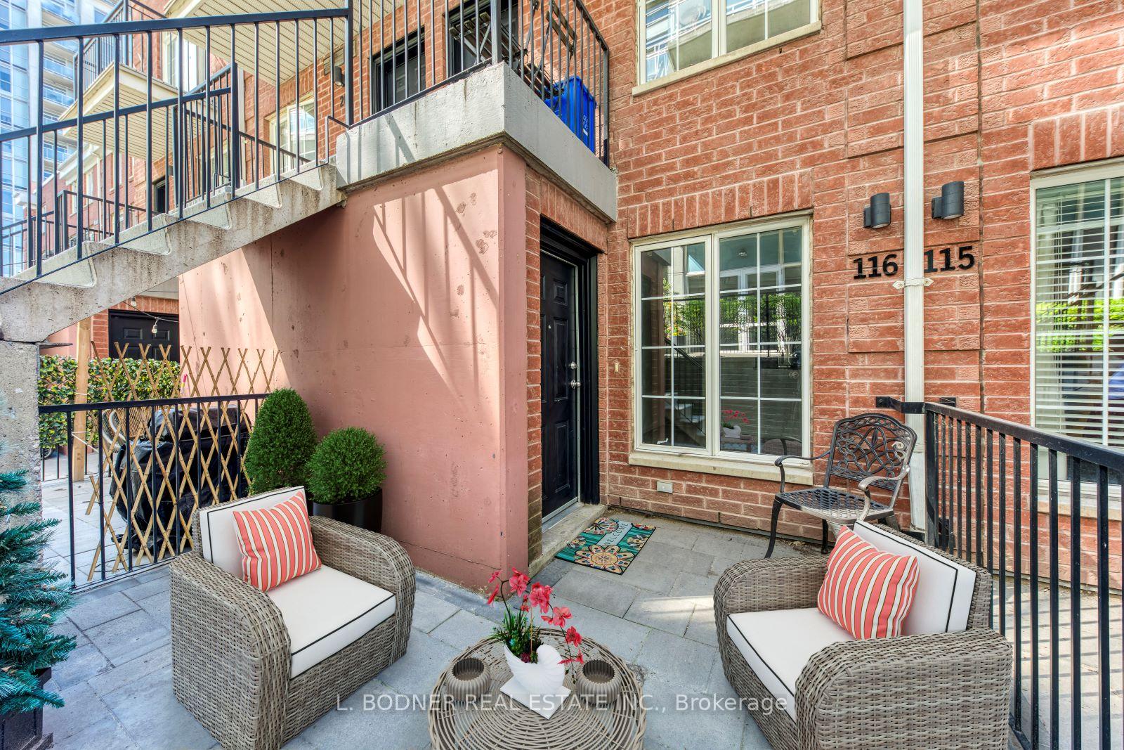 1 Bedroom Condo at 70 Douro, Toronto For sale