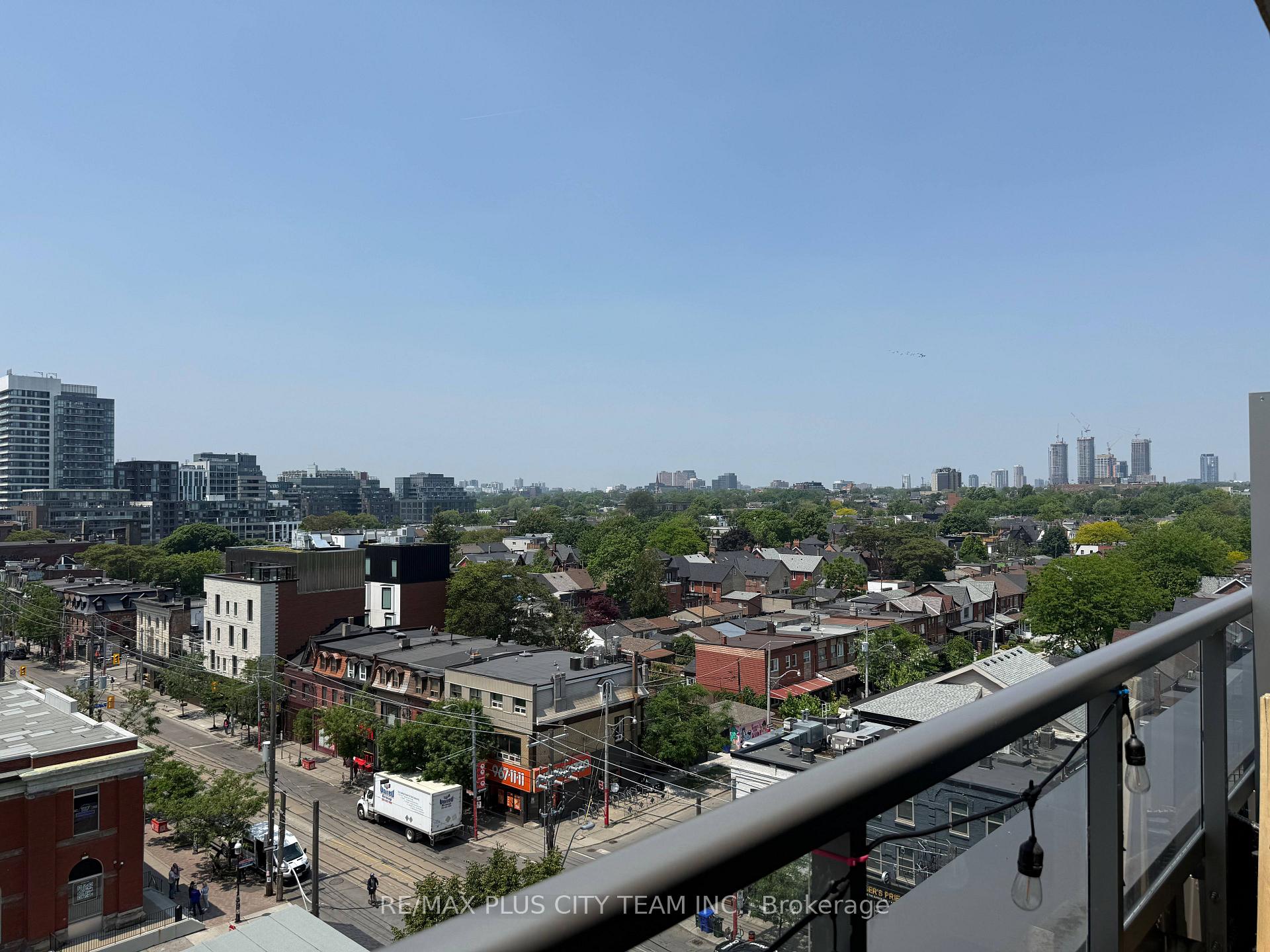 2 Bedrooms Condo at 106 Dovercourt, Toronto For sale